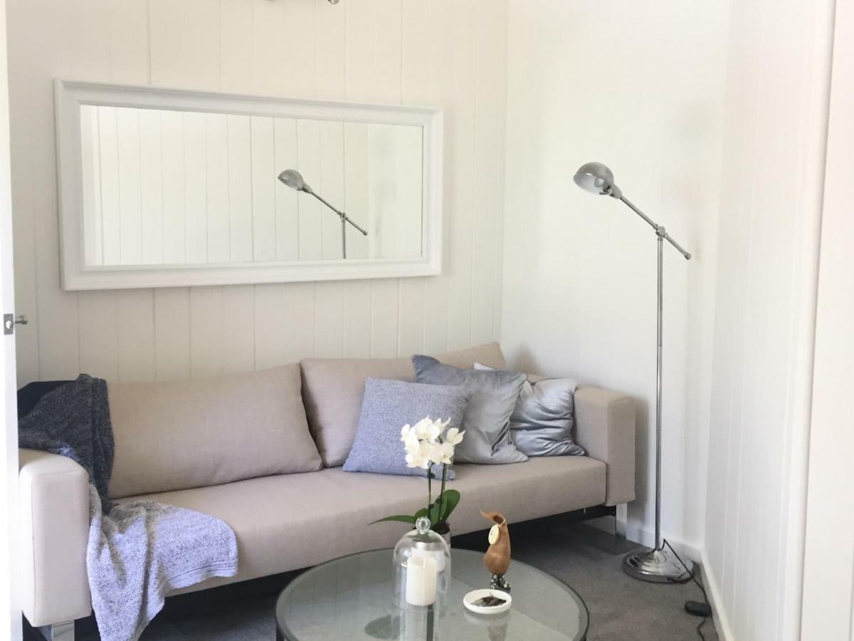 Halcyon On Bardon Apartment